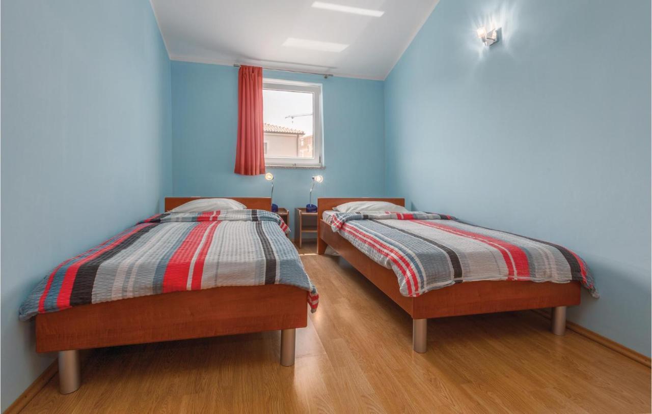 Nice Apartment In Kastel With Kitchen 외부 사진